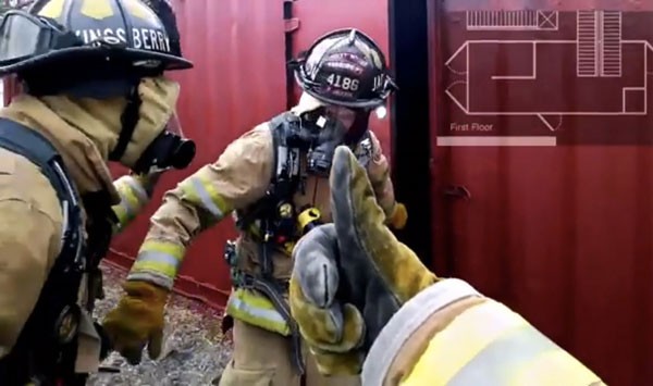 Пожарный разрабатывает профильное приложение для Google Glass