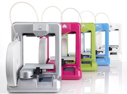 Пять 3D-принтеров стоимостью менее 100 тыс. рублей