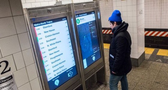В Нью-йоркской подземке появились интерактивные карты-терминалы