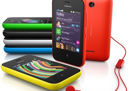 MWC 2014: представлены бюджетные телефоны Nokia 220 и Asha 230
