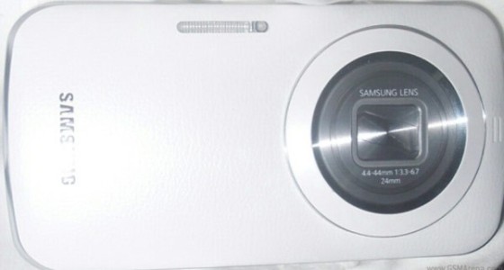Смартфон Samsung Galaxy S5 Zoom засветился на фото