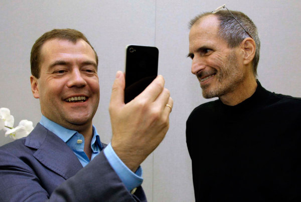 iPhone и iPad все-таки останутся в России?