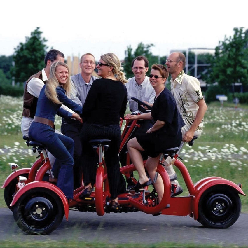 Seven-person-tricycle