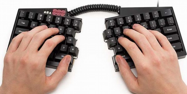 Ultimate Hacking Keyboard