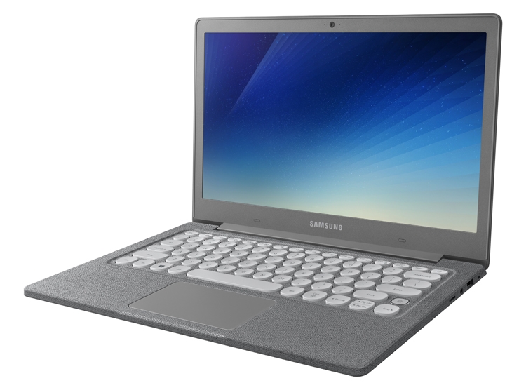 Samsung представила ретро-ноутбук Notebook Flash